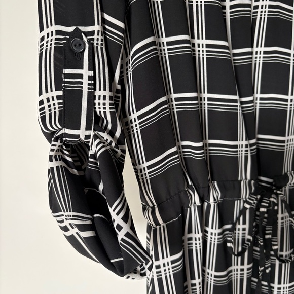 SEDUCTIONS Wild Fable Black and White Checkered Long Sleeve Dress - Picture 4 of 8